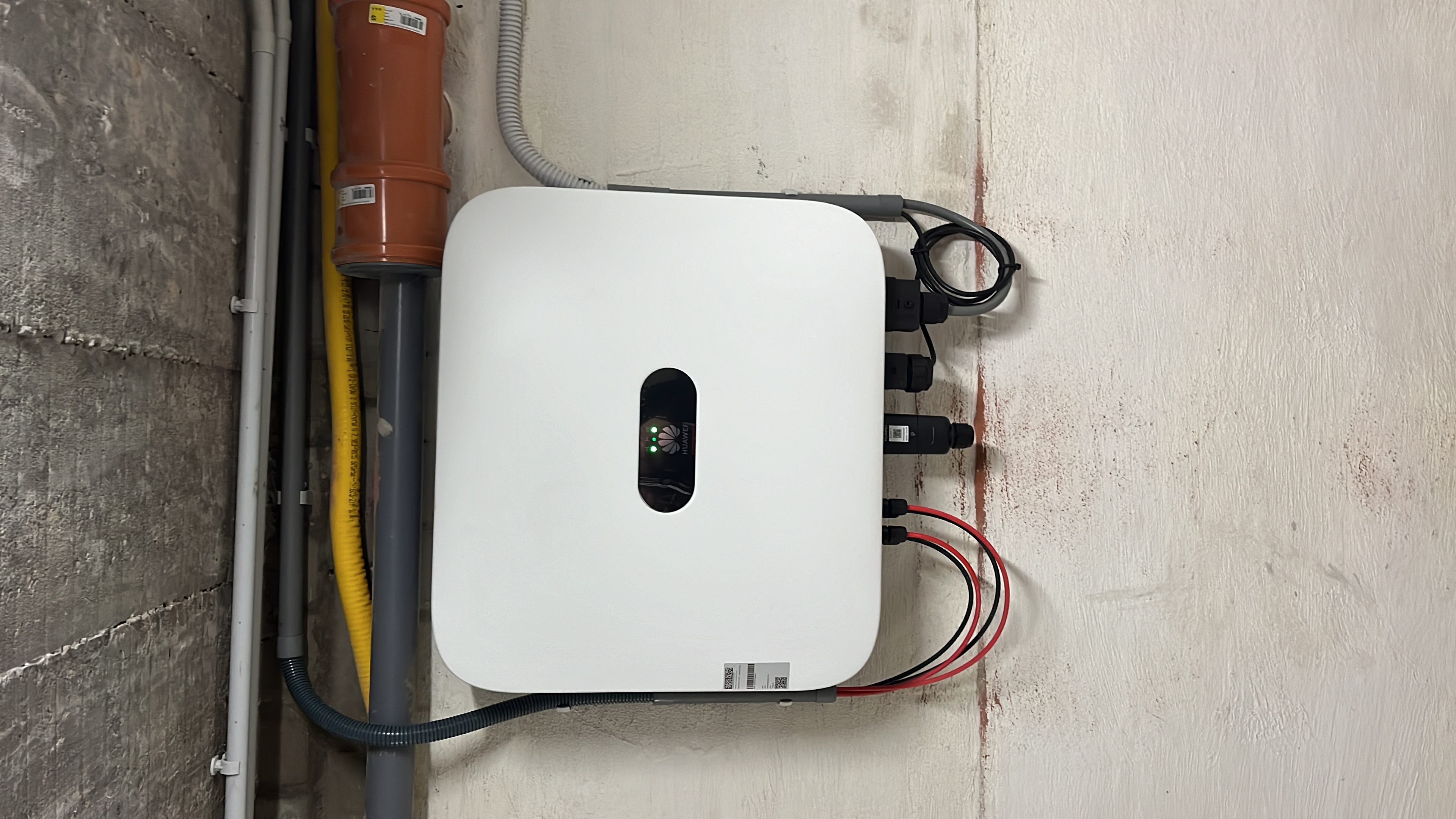 Installatie door Solar Planeet — zonnepanelen, thuisbatterij of laadpaal