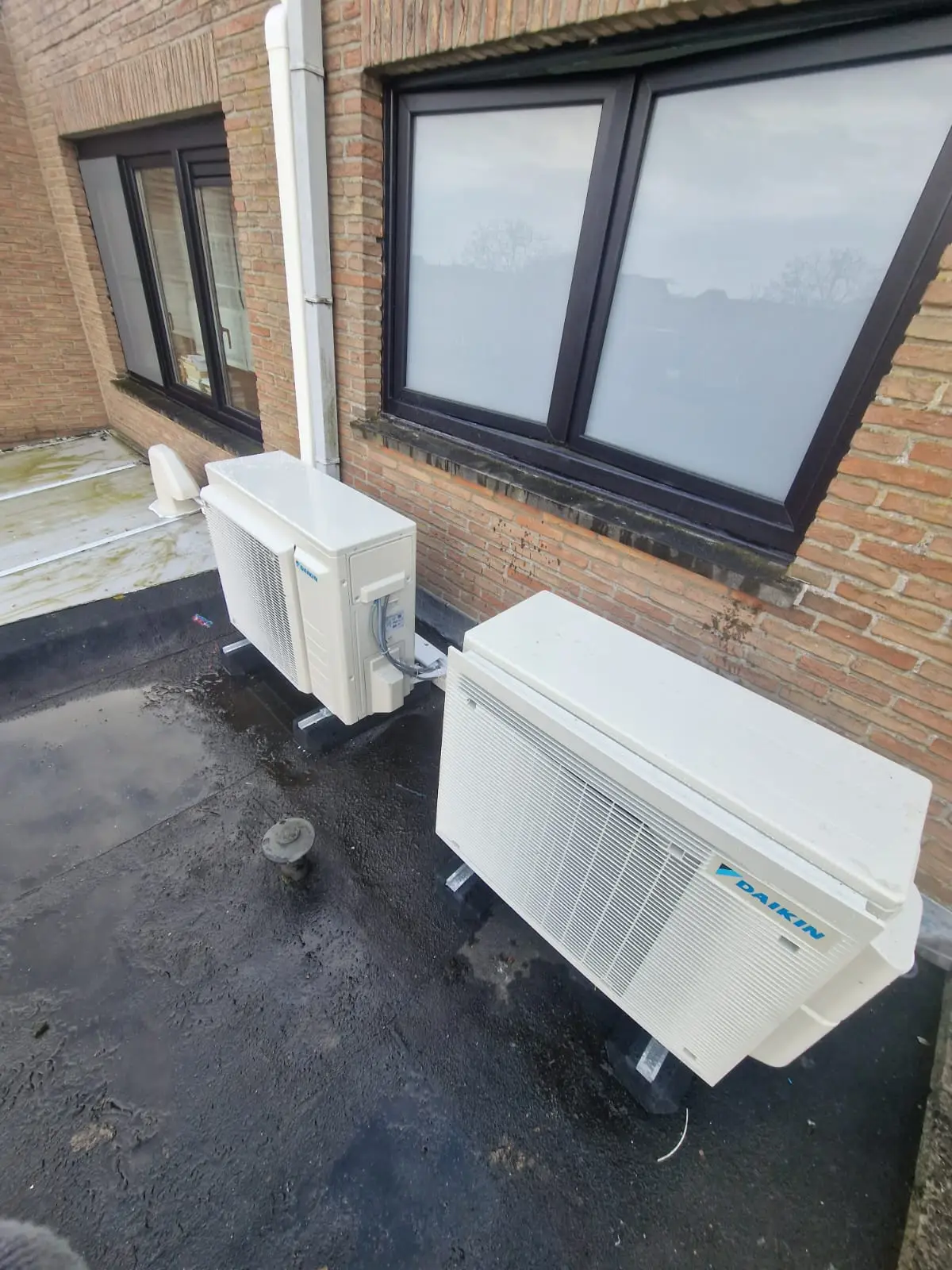 Installatie door Solar Planeet — zonnepanelen, thuisbatterij of laadpaal