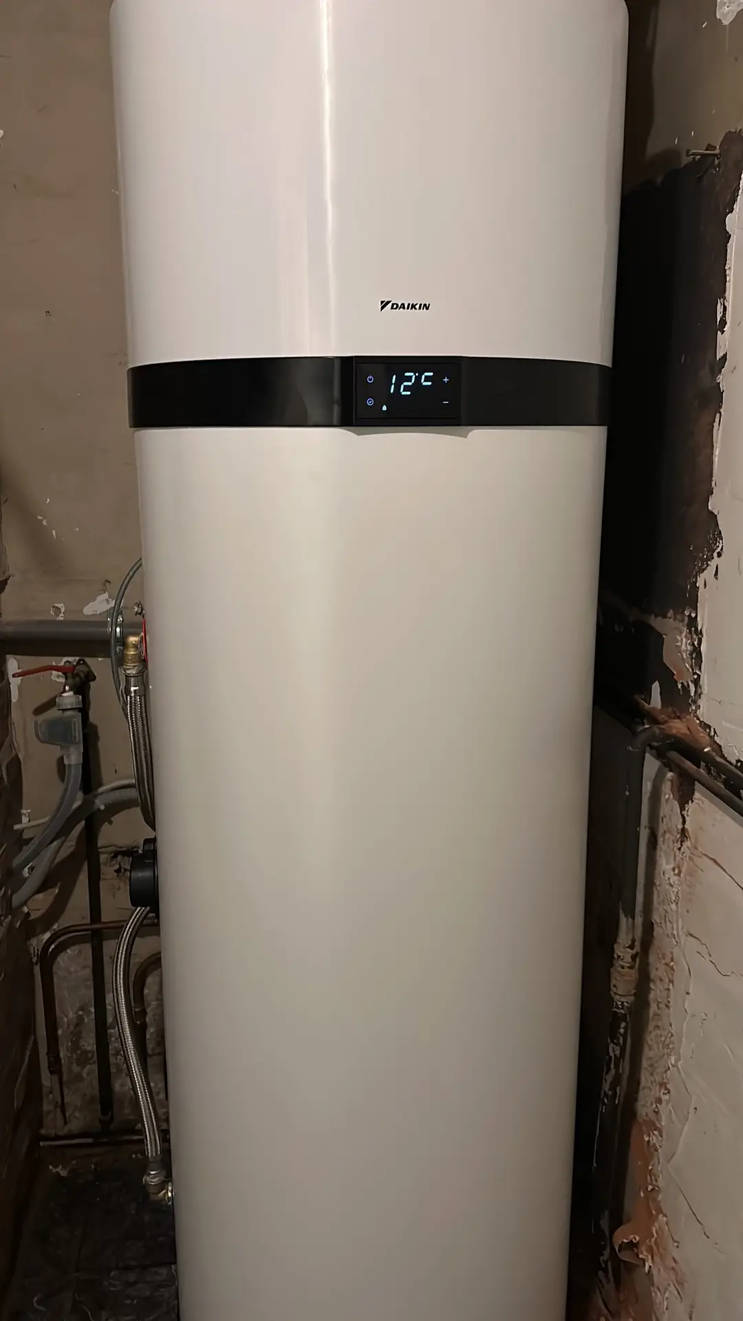 Warmtepompboiler-installatie door Solar Planeet