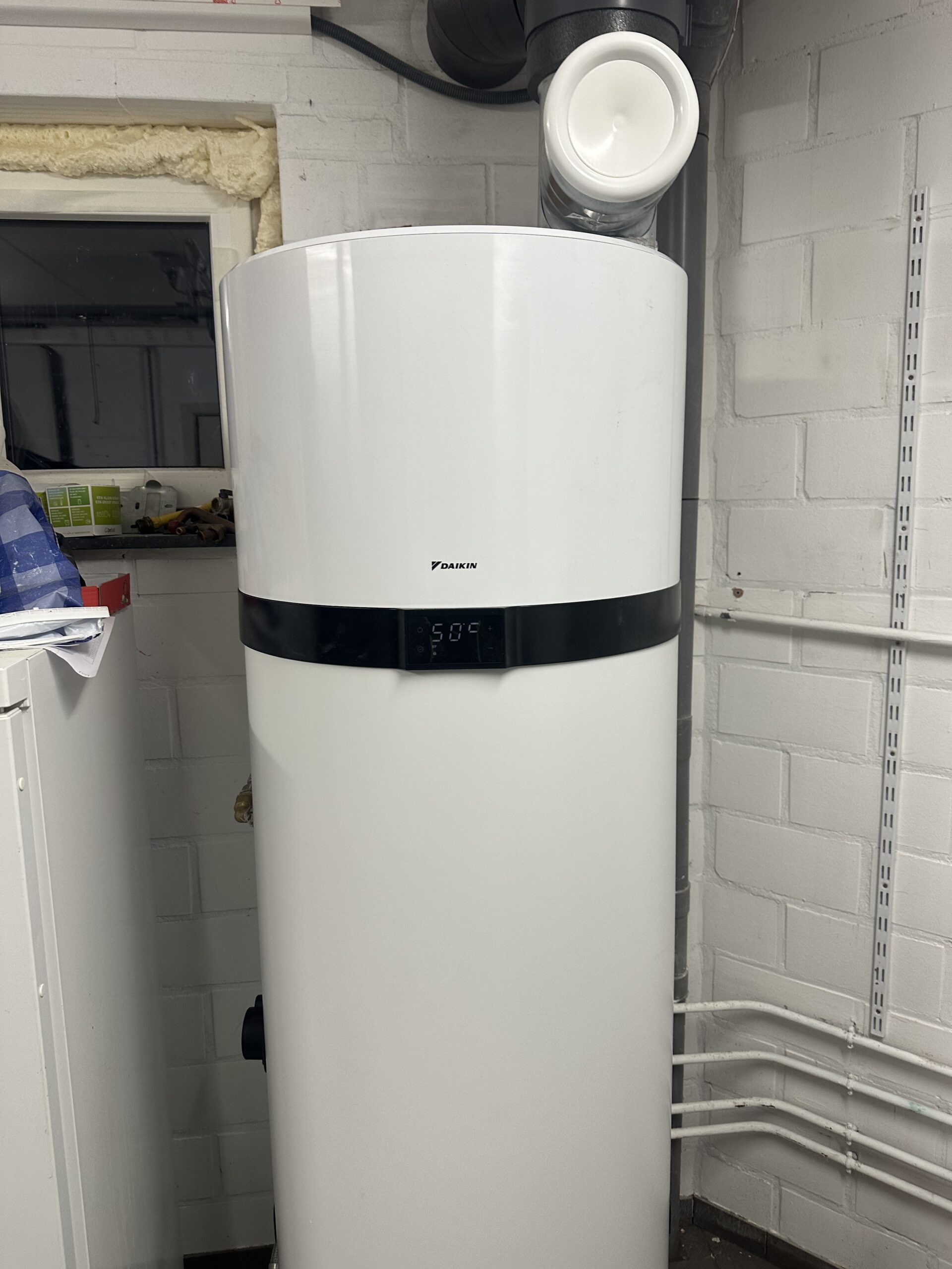 Warmtepompboiler-installatie door Solar Planeet