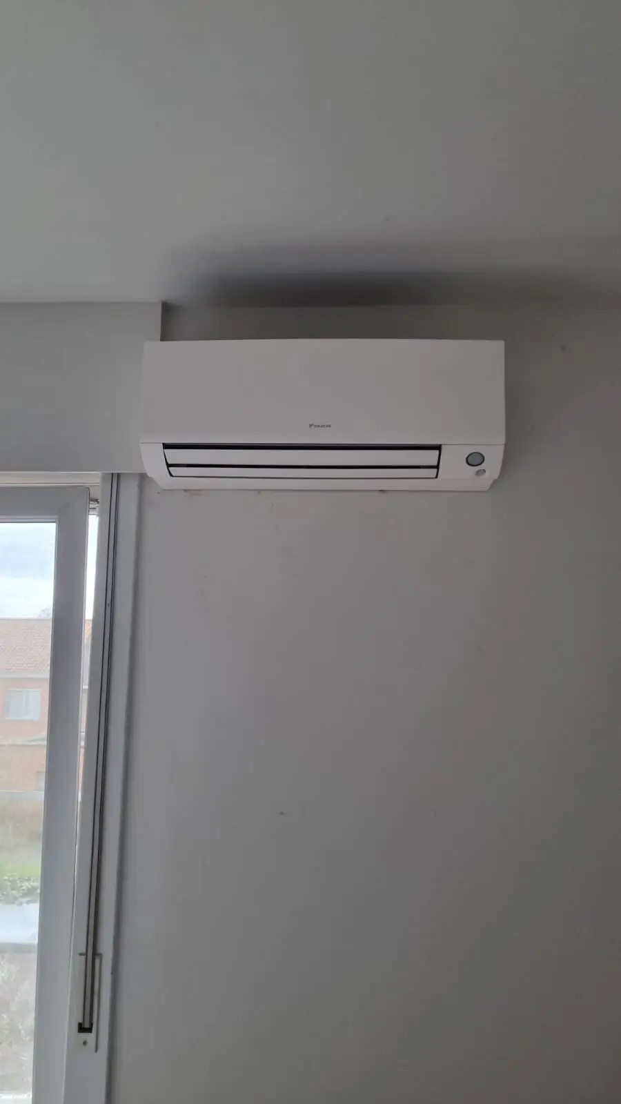 Installatie door Solar Planeet — zonnepanelen, thuisbatterij of laadpaal