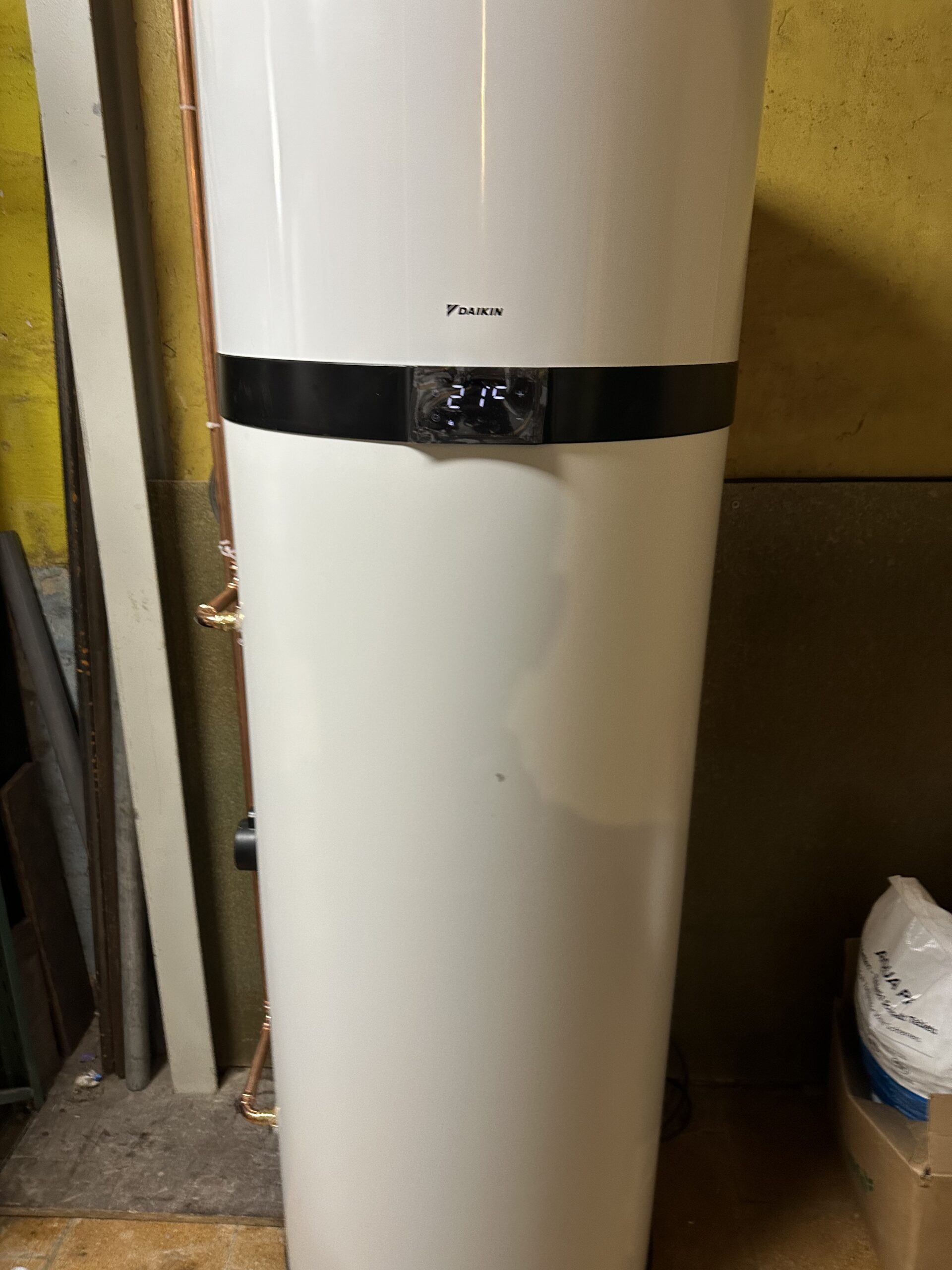 Warmtepompboiler-installatie door Solar Planeet
