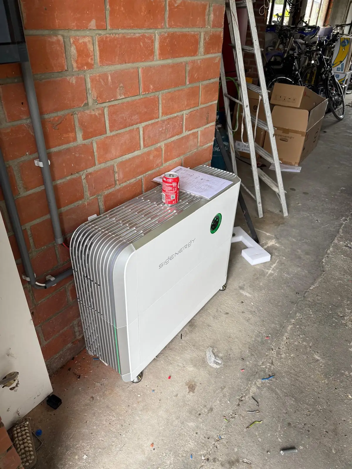 Thuisbatterij installatie door Solar Planeet