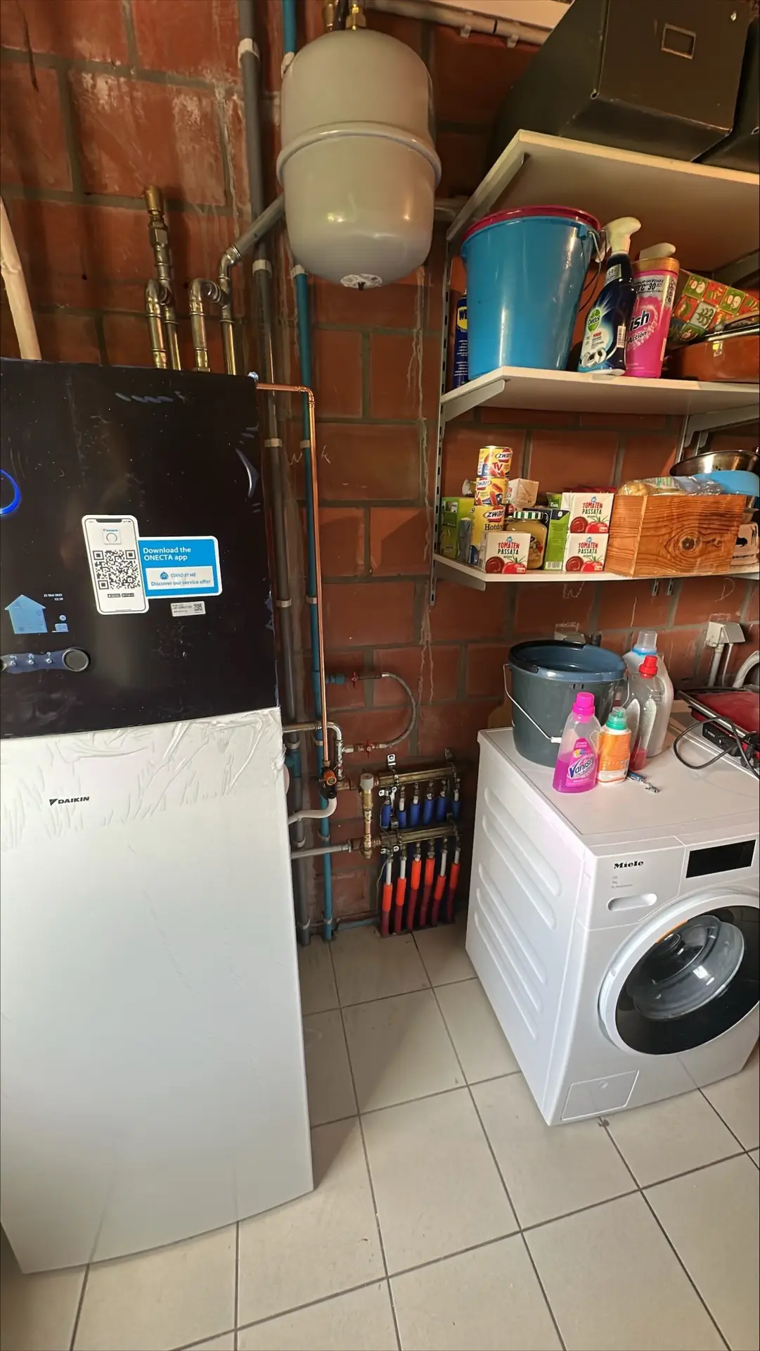 Warmtepomp-installatie door Solar Planeet